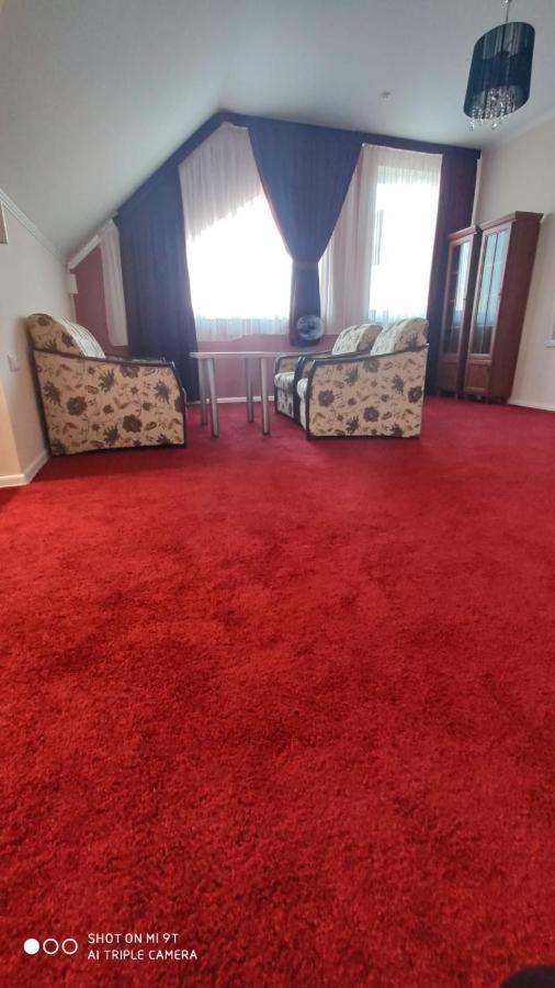 Bra Haus Hotel Branev Eksteriør billede